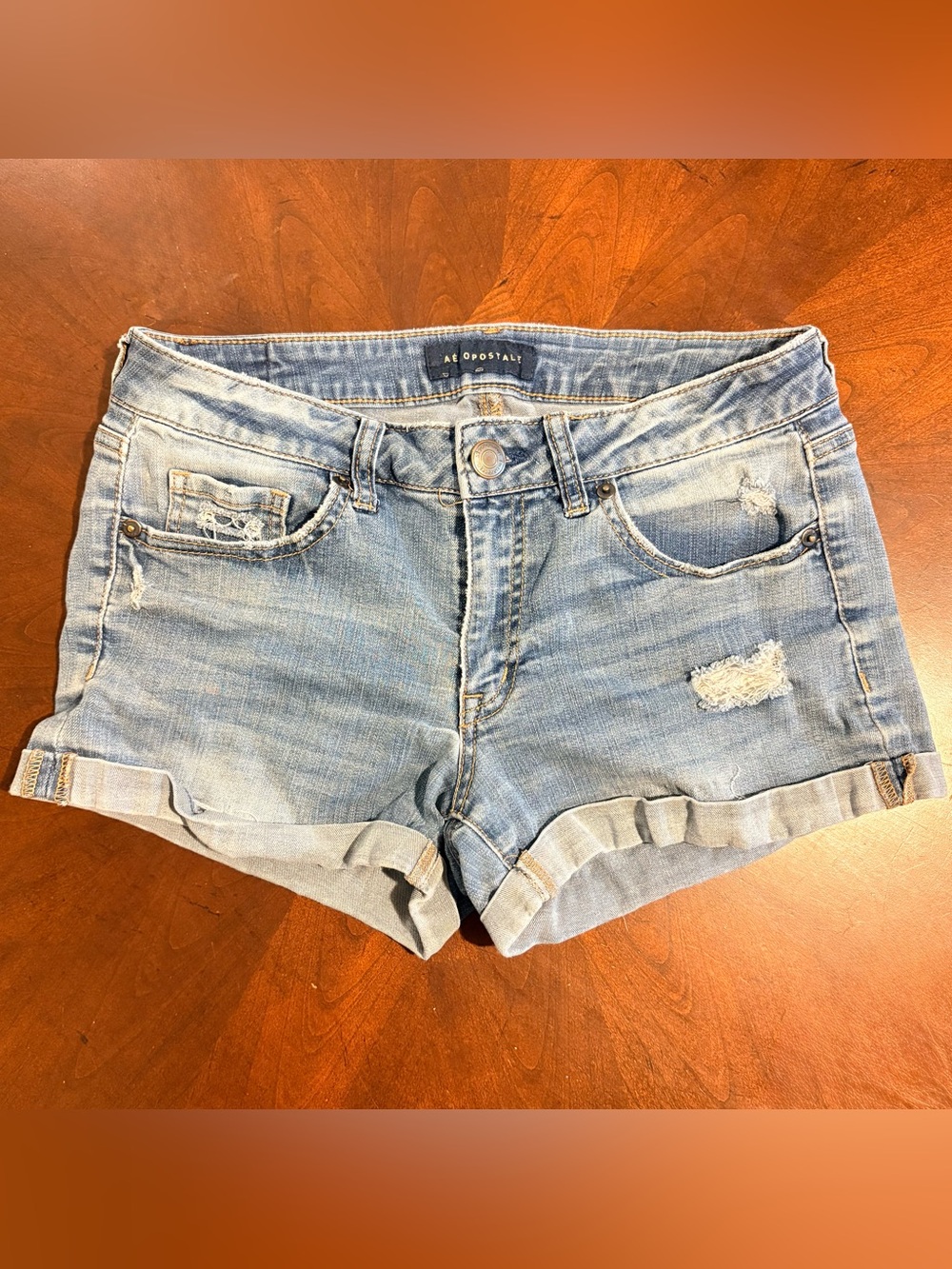 Aeropostale | Blue Denim Distressed Low-Rise Cuffed Shorts | Women's Size 4 GUC